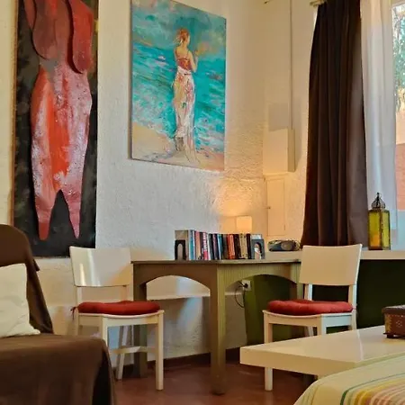 Casa Con Jardin A 45 Metros De La Playa. Es. Palamos