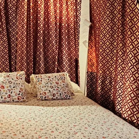 Villa Casa Con Jardin A 45 Metros De La Playa. Es.