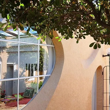 Casa Con Jardin A 45 Metros De La Playa. Es. וילה