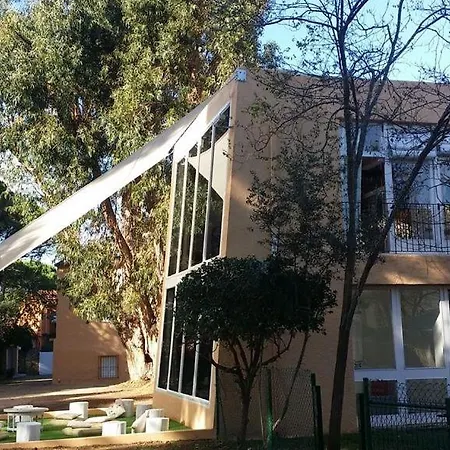 Casa Con Jardin A 45 Metros De La Playa. Es. *
