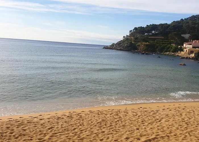 Casa Con Jardín A 45 Metros De La Playa. Es. Villa Palamós