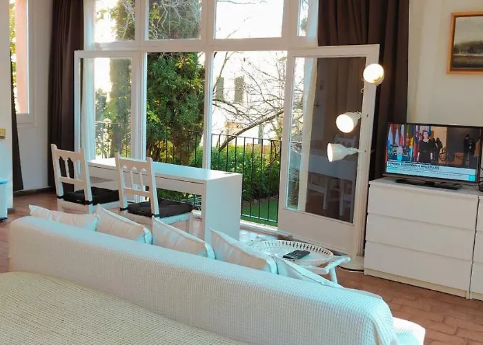 Casa Con Jardín A 45 Metros De La Playa. Es. Palamós
